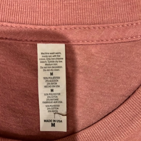 “Rosé Kind of Day” T-shirt in size medium. - Picture 4 of 6